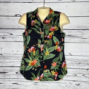 Charter Club Petite NWT Size 4p Jungle Animal Floral Button Down Tank Top Shirt
